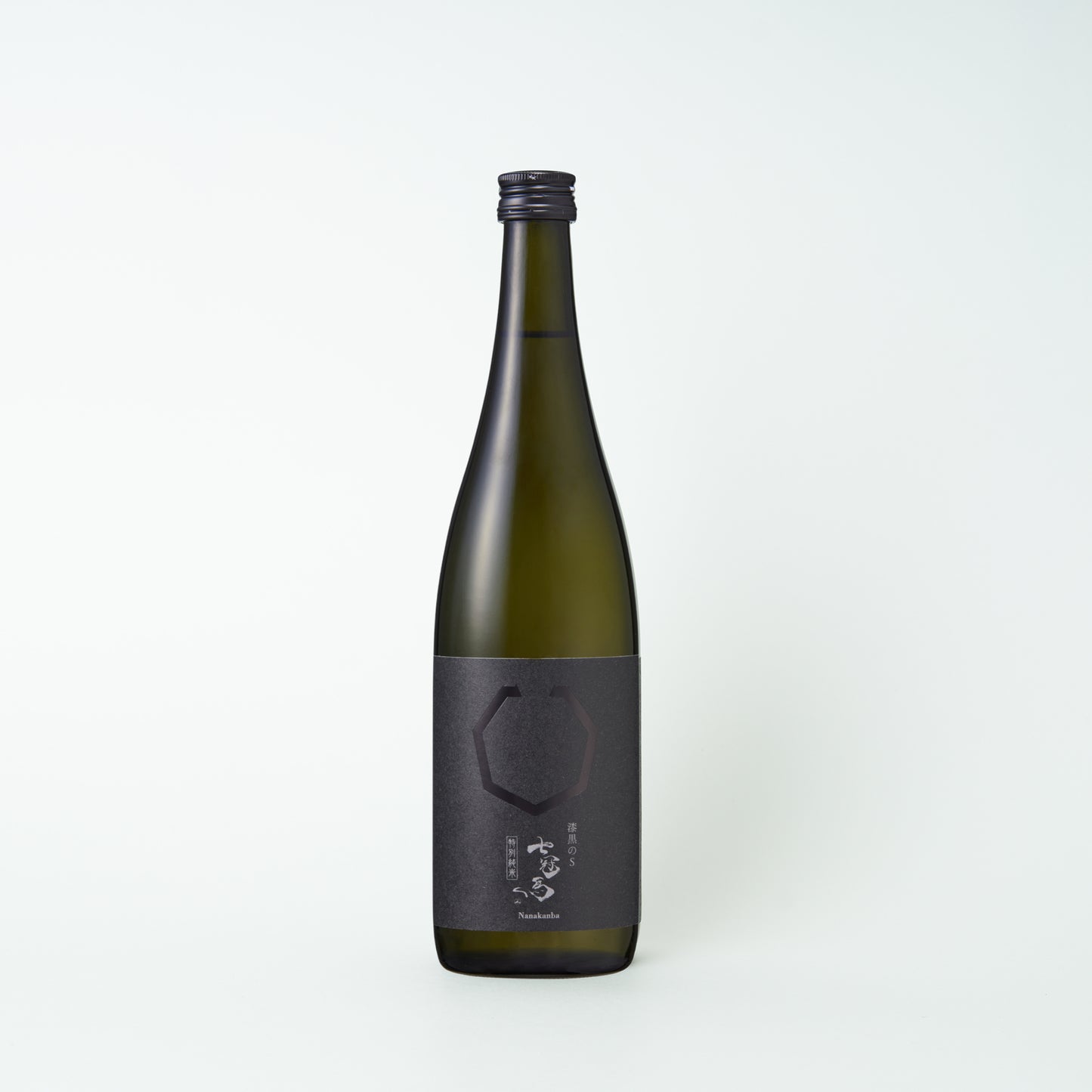 七冠馬 特別純米 漆黒のS 720ml